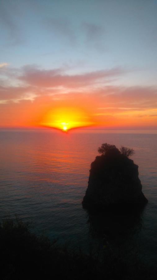 Kamari Guesthouse Keramídhion Zewnętrze zdjęcie