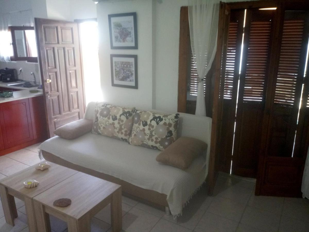 Kamari Guesthouse Keramídhion Zewnętrze zdjęcie